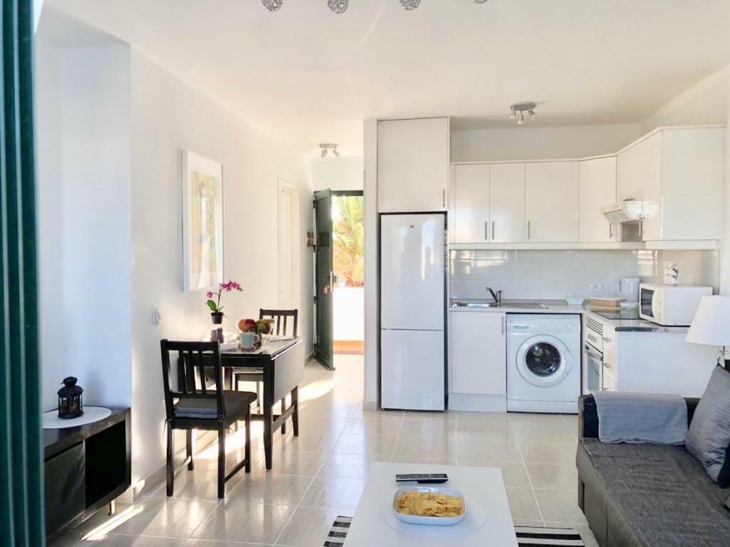 Apt Barlovento. Near The Beach Tias Exterior photo